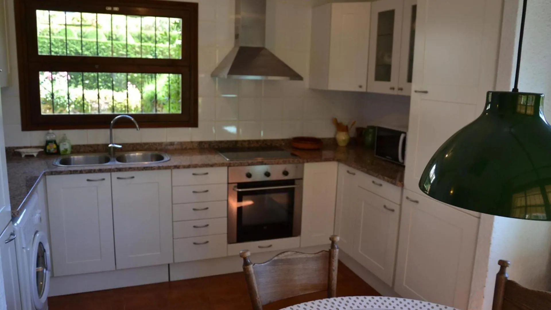 Vila Torre Vella 175 - L'Estartit, Torre Vella - Es-323-74 L'Estartit